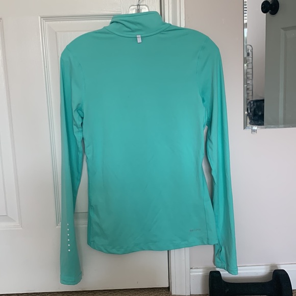 2 Nike Half Zip Element Dry Fit Pullovers - Picture 7 of 7